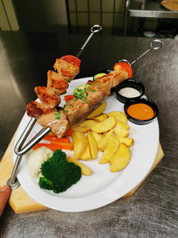 Hotel Restaurant Loewen Sirnach Ngoại thất bức ảnh
